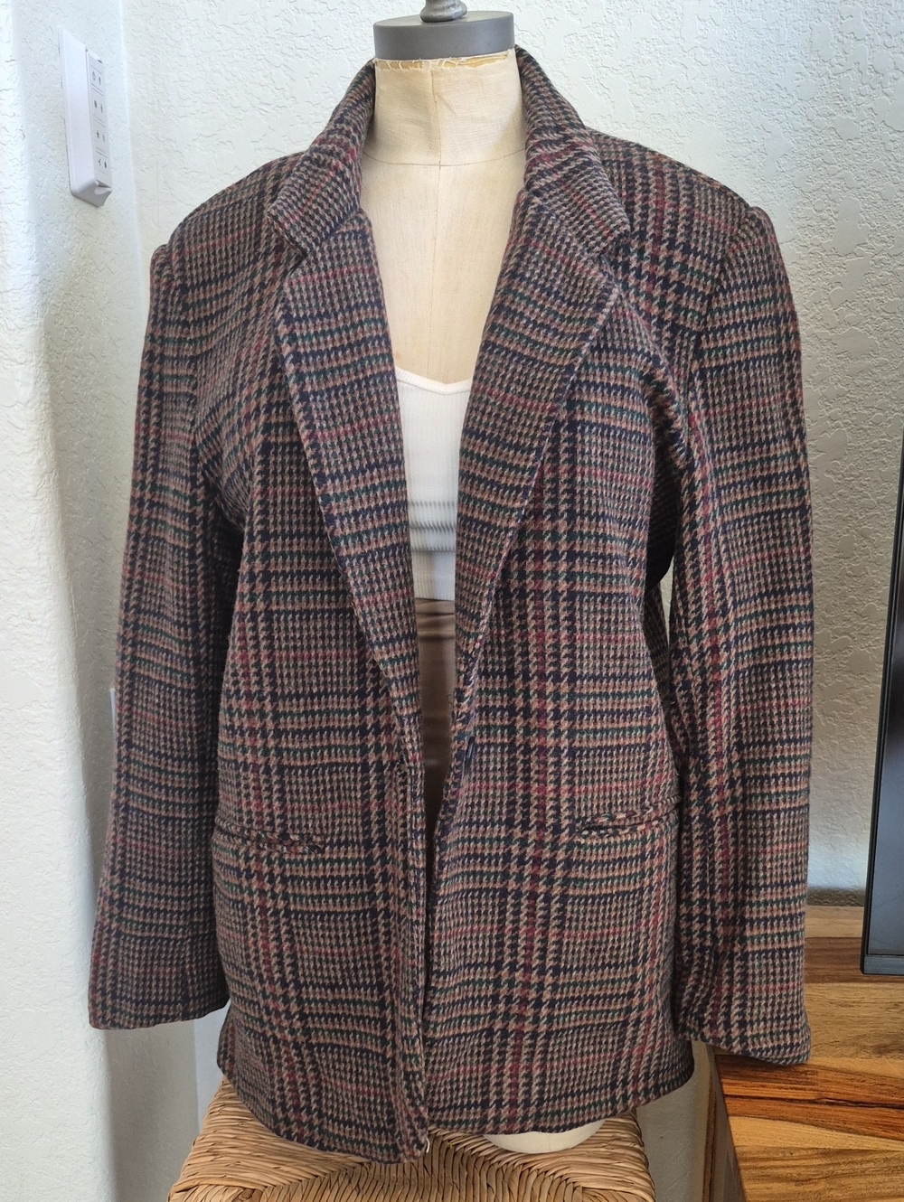 Savannah 80% Wool, Multicolor Houndstooth One Button Blazer Sz 12